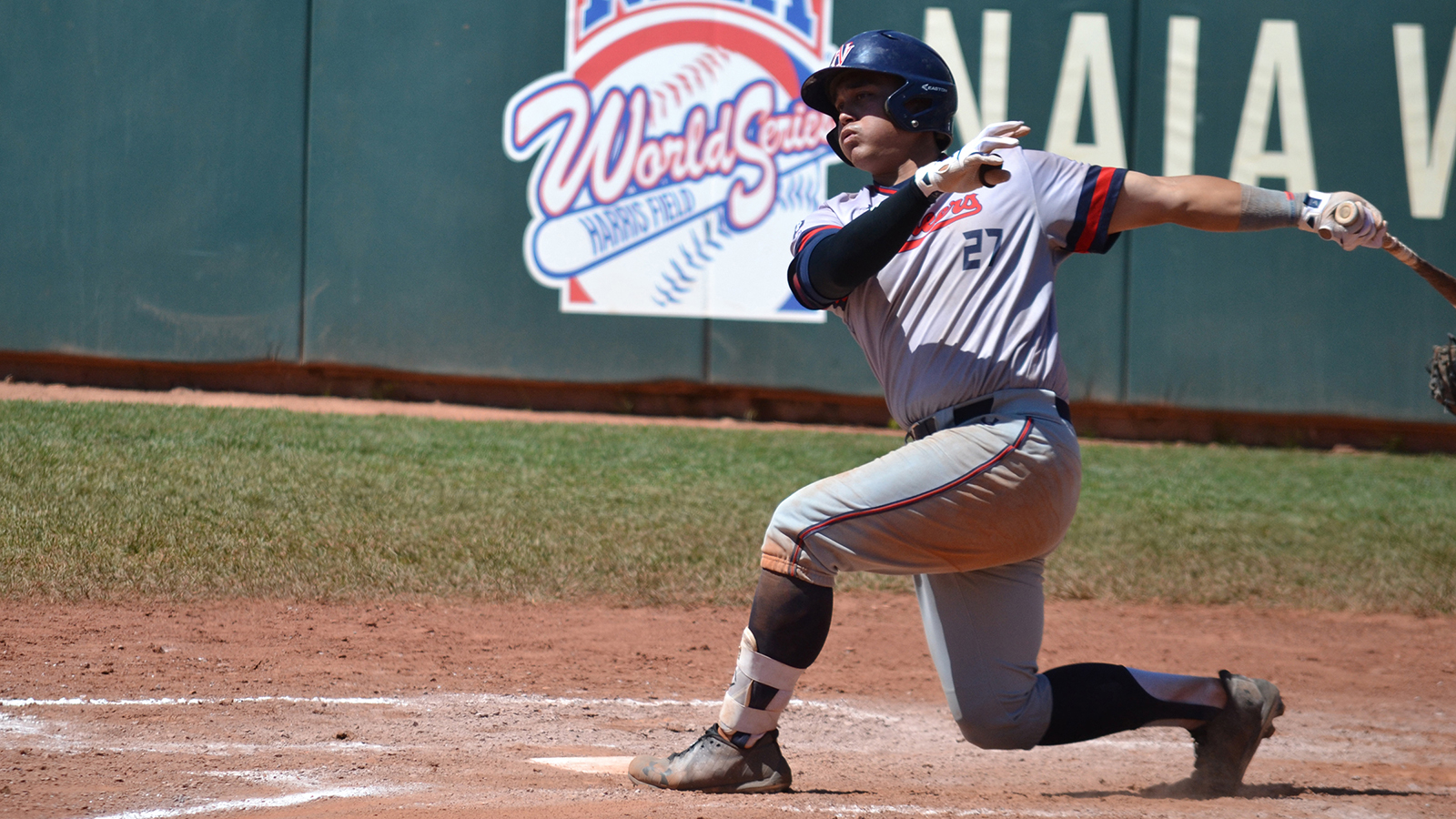 Antelope Valley Powers Through UNOH, 15-4