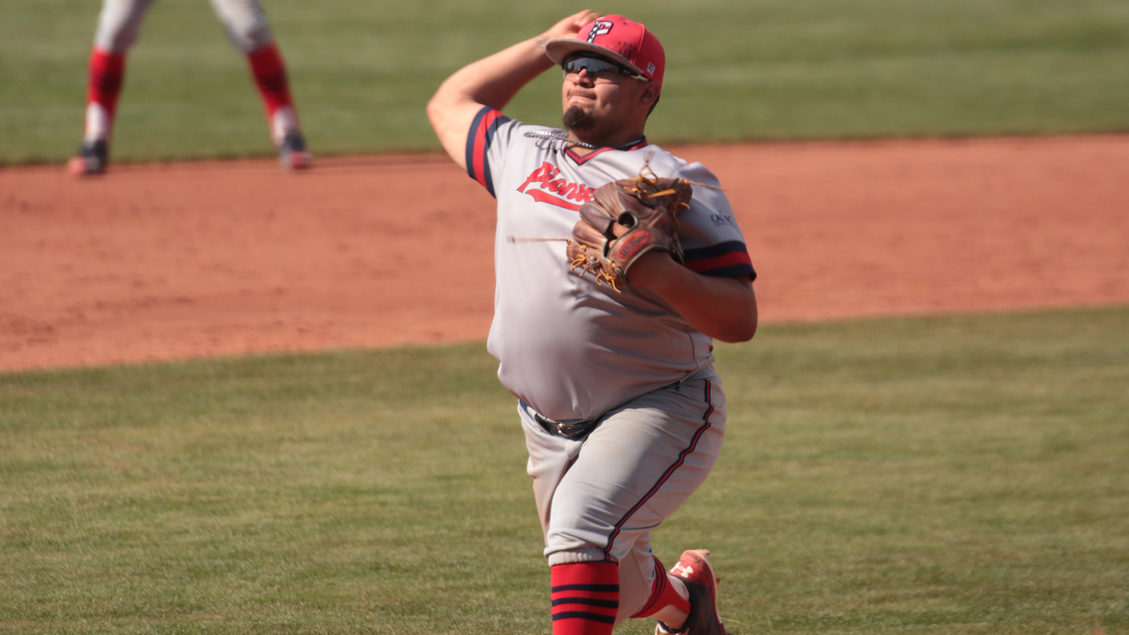 Antelope Valley Walks Off Reinhardt, 2-1
