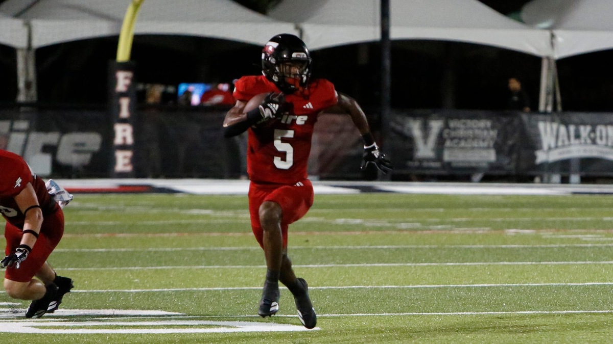 Southeastern (Fla.) moved into the top 10, Sept. 29.