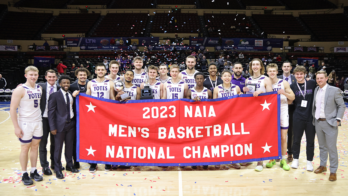 Men's Basketball - College of Idaho