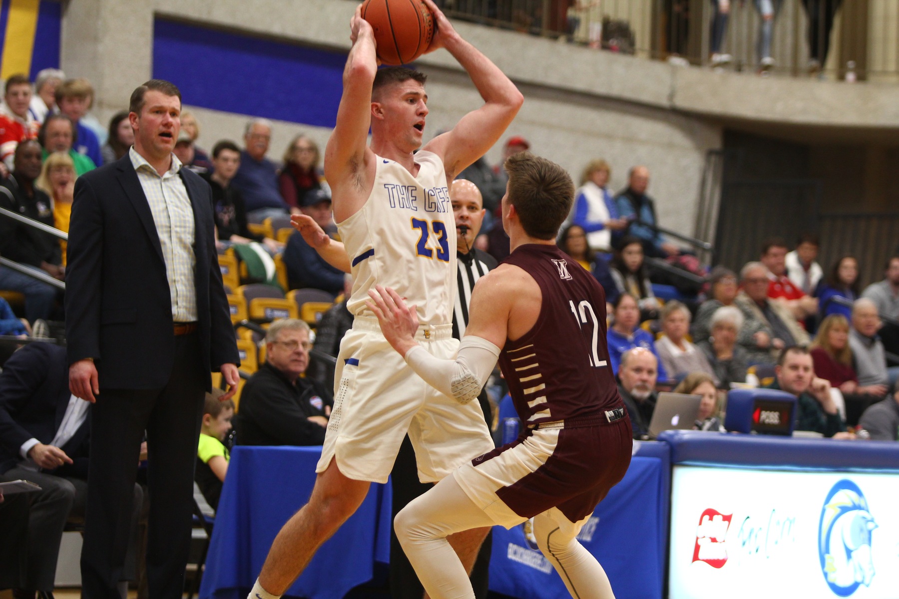 NAIA Division II Men's Basketball National Player of the Week - No. 8