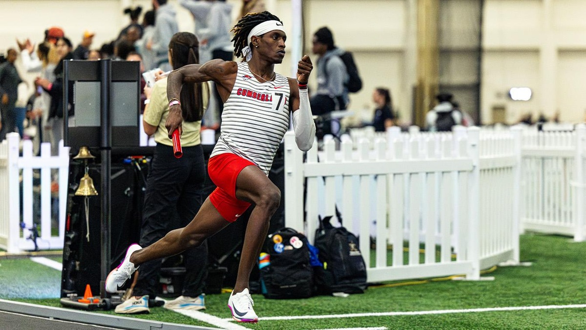 Tavon Davis Notches Two "A" Standards for Indoor Track Athlete of the Week