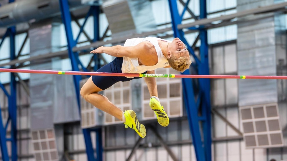 Grinde Ties Dakota State (S.D.) Record to Earn Indoor Field Athlete of the Week