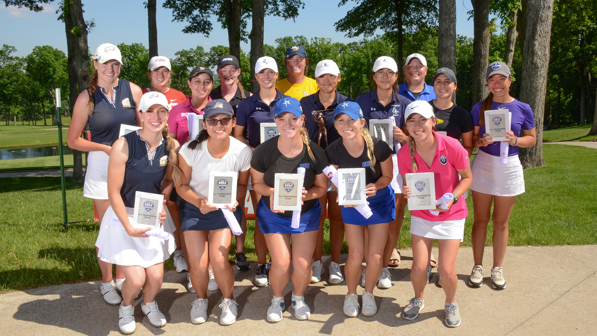 women's golf