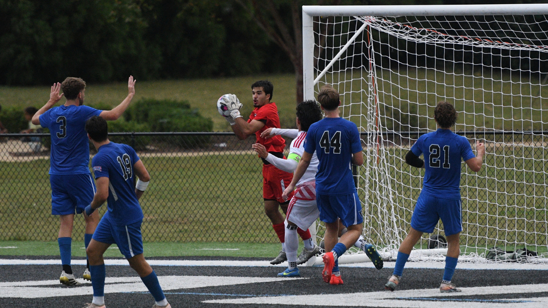 Andre Ferreira in goal