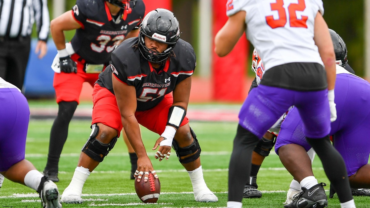 Benedictine (Kan.) Center Rashad Beckham Named NAIA 2025 Rimington Award Winner