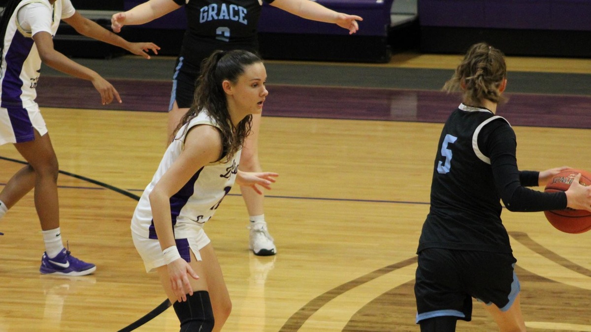Caparros Sets New School Record at Defiance (Ohio)