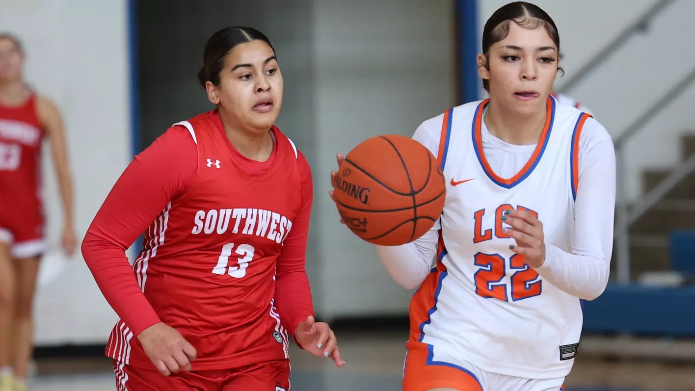 Leblanc Anchors LCU Defense, Snags NAIA Women’s Basketball Defensive Player of the Week Recognition