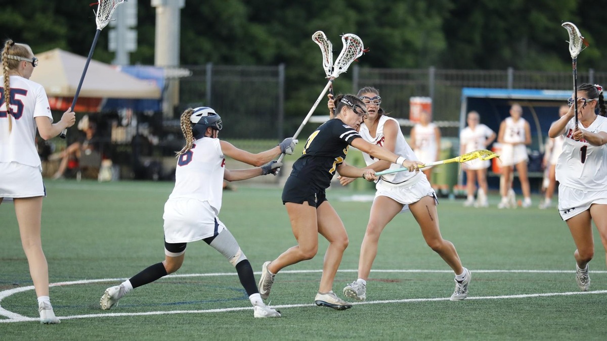 The Bees of SCAD Savannah (Ga.) Sting Cumberlands (Ky.) to Advance to the Title Game on Friday