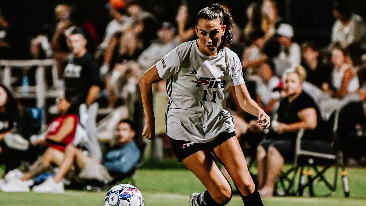 Ariadna Lozano Fueled the Fire Week for Southeastern (Fla.) Earning Offensive Player of the Week Honors