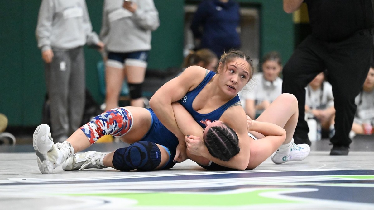 Estrella-Beauchamp Pins Top-Ranked Wrestler, Goes 5-0 at Battle of the Rockies for First NAIA Women’s Wrestler of the Week Honor